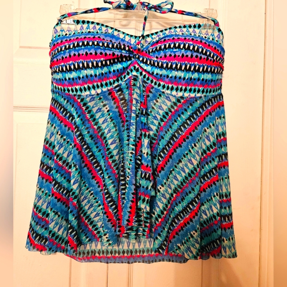 #233 Merona- Multicolored Swimsuit Top, Sze. XL